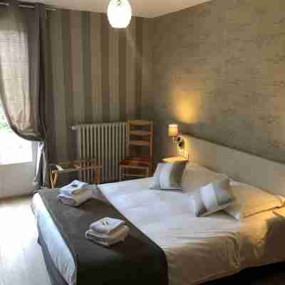 Logis Auberge de l'Etang Rooms