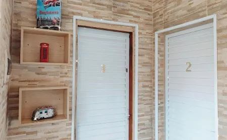 Vitoria Hostel Отели в г. Гуарульюс