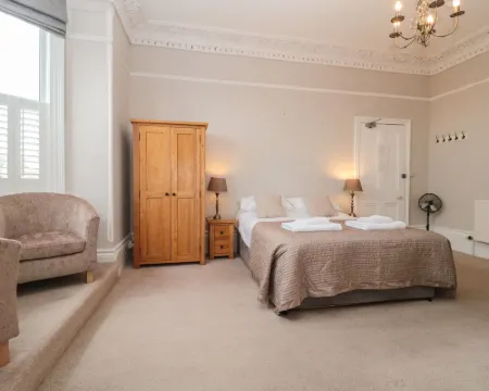 Bay Tree House Hotels in Seaton