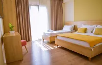 Airport Garden Hotel