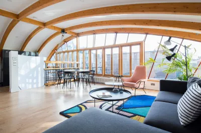 Hausd - Piccadilly Circus Hotels in Theatreland