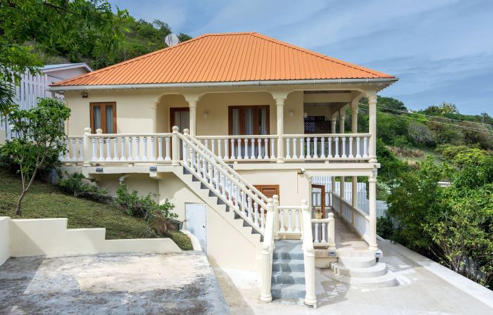 Sandrati Villa