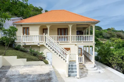 Sandrati Villa - 3-Star