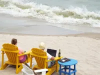 Beachfront Inn - Beach
