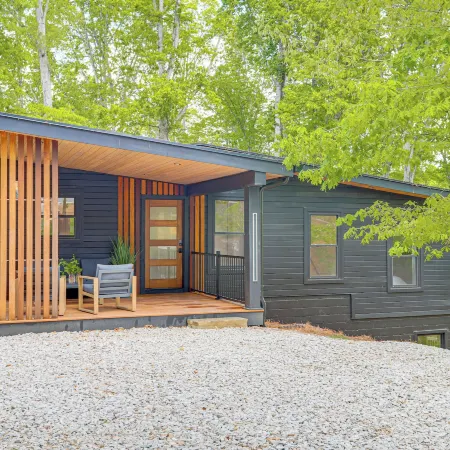 Lake Lanier Living! Retreat w/ Dock, Deck & Sauna