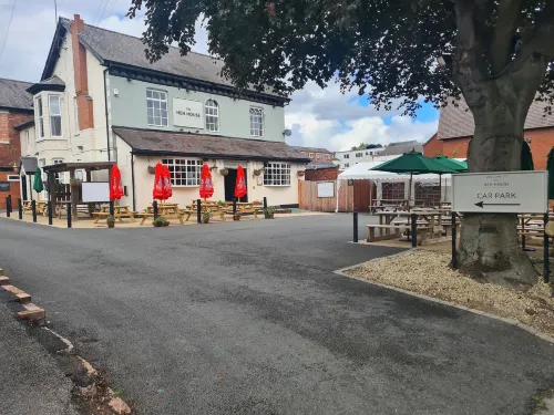 Hen House Hotels in Cannock