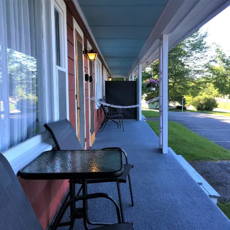 Highbrook Motel