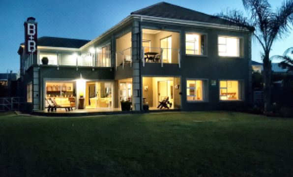 At 29 Columba