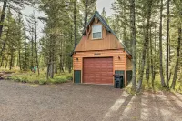 Island Park Cabin w/ Stunning Forest Views! - 3-Star
