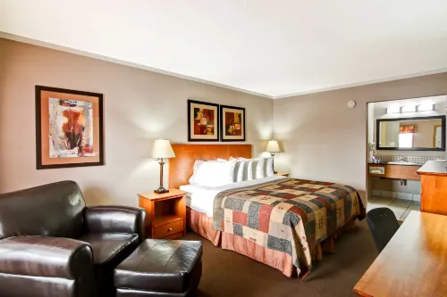 Canalta Stettler Hotels in Stettler