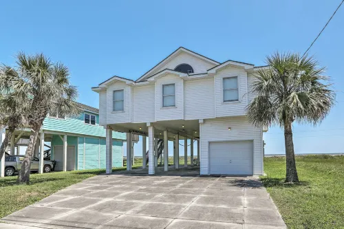 Beachside Living Family Retreat in Galveston - Spa