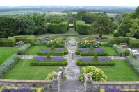 Thurnham Keep Stables, Near Leeds Castle