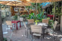 The Octopus's Garden Hostel Hotels in La Cruz de Huanacaxtle