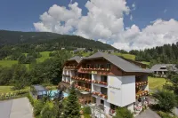 Genusshotel Almrausch فنادق في باد كلينكيرشهايم