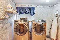 家庭影院和大後院露台：塔科馬住所！