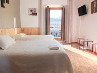 洛杉磯廣場旅館