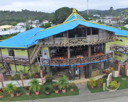 Hotel Puerto Gaviota Hotels in Tonsupa