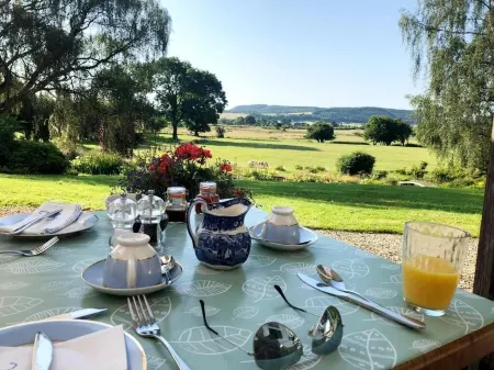 Upper Buckton B&B Отели в г. Стоу