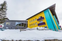 Basekamp Mountain Budget Hotel Отели в г. 
