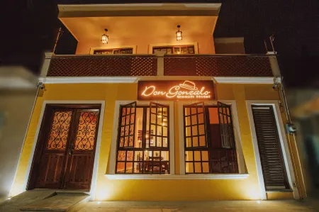 Hotel Beach Don Gonzalo Отели в г. Селестун