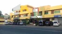 南門旅館 Jose Peping Memorial Stadium附近的飯店
