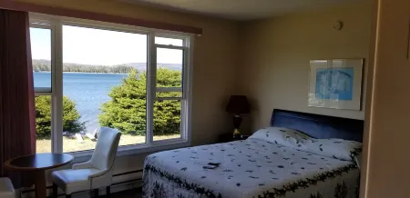 St Ann's Motel & Cottage