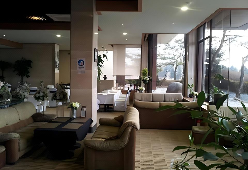 호텔 더베이스 전경