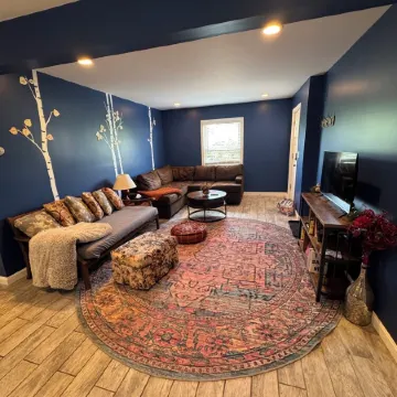 Charming 2-bedroom apartment in superb Bennington with WiFi