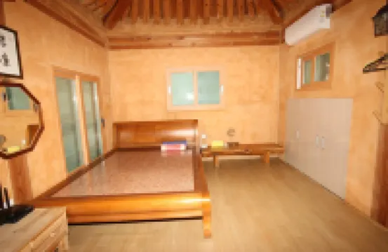 Danyang Gahyeonjeong Pension 丹陽郡酒店