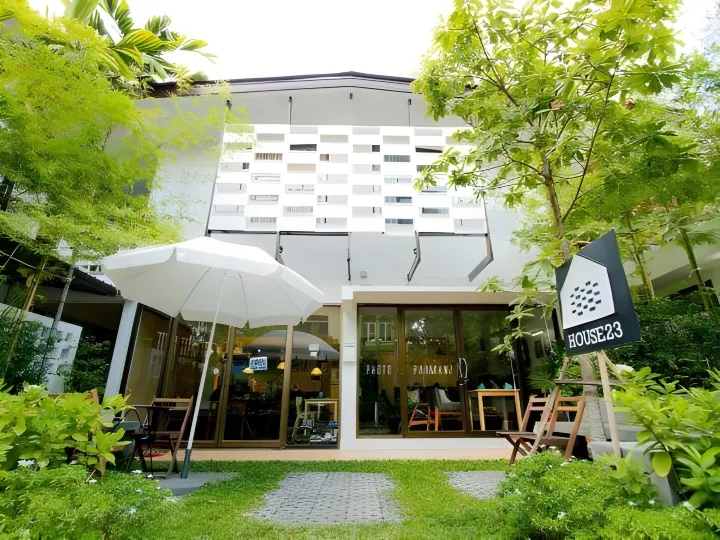 House 23 Guesthouse