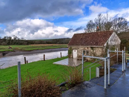 Lower Netherdowns Отели рядом с достопримечательностью «The Burton at Bideford Art Gallery and Museum»