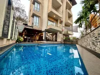 Merlot Suites - Pools