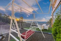 Wood Stock Kasauli - Rooms & Cottages - Panoramic View & Balcony Rooms Hotels in Solan