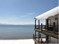 Mourelatos Lakeshore Resort فنادق في Tahoe Vista