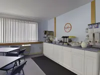 Hilltop Express Inn فنادق في غروتون