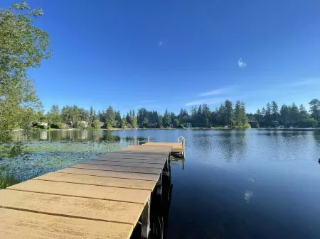 @ Marbella Lane - Hidden Gem on Scenic Shady Lake