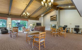Best Western Plus Arroyo Roble Hotel  Creekside Villas