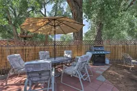 'Rustic Retreat' Moab Townhome w/ Grill & Fire Pit - โฮมสเตย์