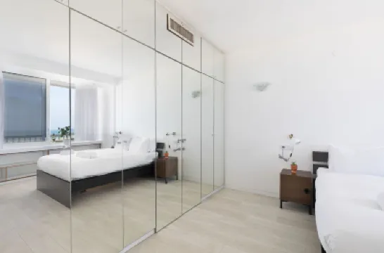 Panoramic Seaview Balcony Escape Hotels in 