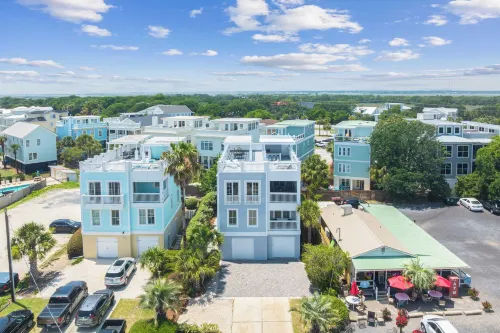 1 Block to Beach Newly Renovated 6Bdr w Rooftop Views Sand Dune by AvantStay