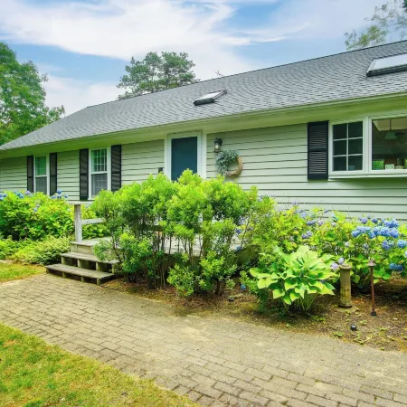 Mashpee River Adventures! Serene Family Retreat