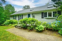 Mashpee River Adventures! Serene Family Retreat - Wifi