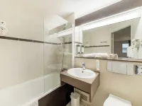 Comfort Hotel Orleans Saran Hotels in Saran