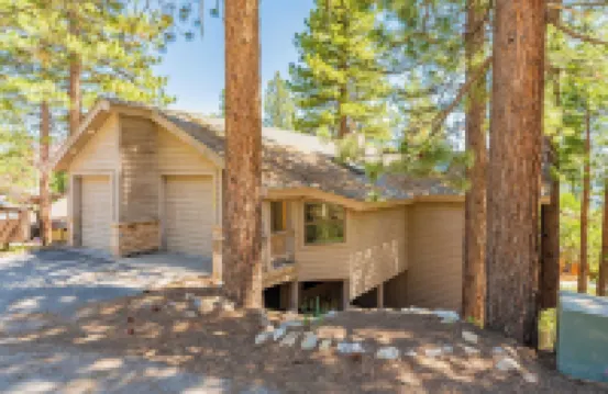 Crystal View by Avantstay Al Fresco Dining w/ View of Lake Tahoe + Crystal Bay