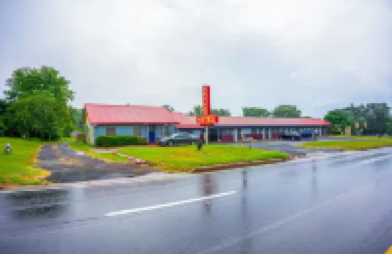 Budget Inn by OYO Palestine TX Hwy 79