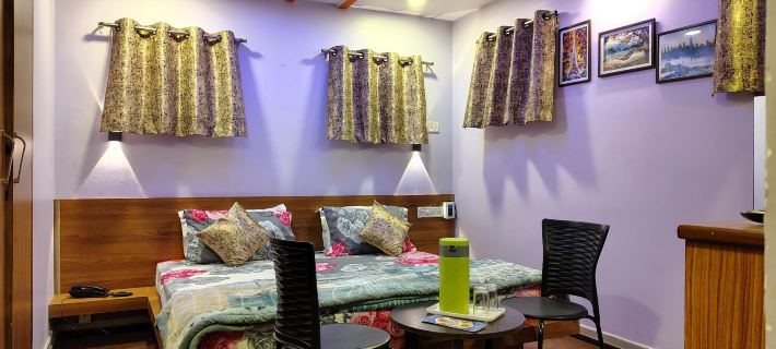 Shaleen Elegance Homestay Near Nakki Lake Hotels in Ābu