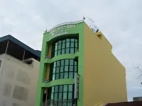 Hiap Hwa Hotel Hotels near Nelayan Beach Resort