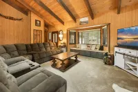 423 Pine View Dr