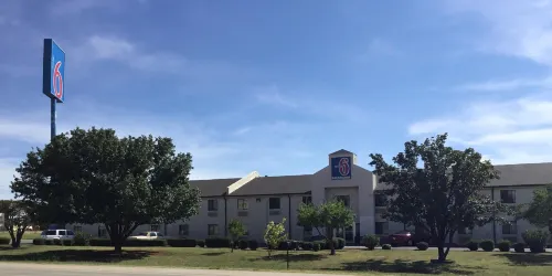 Motel 6 Elk City, OK Hotel di Elk City