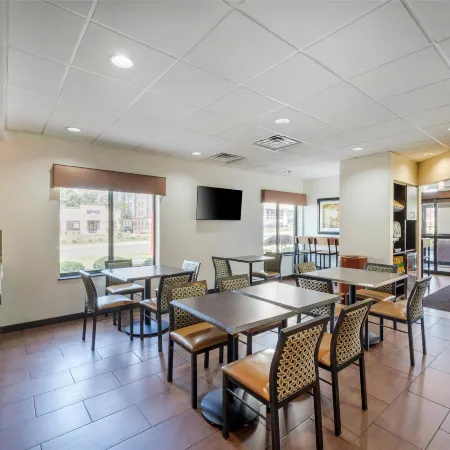 Best Western Plus College Park Hotel